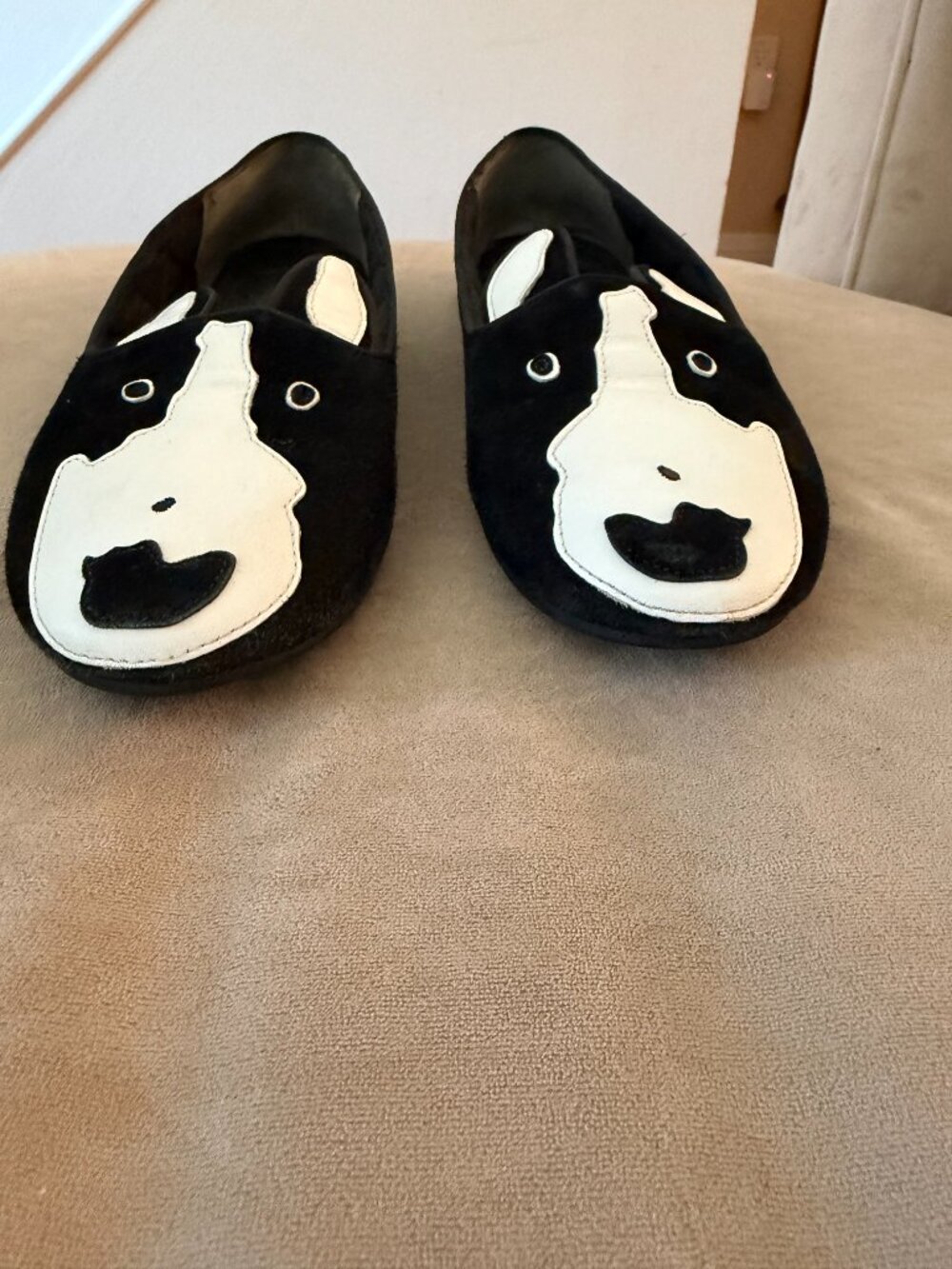 Marc by Marc Jacobs Friends of Mine Dog Loafers Black Suede - Picture 2 of 7